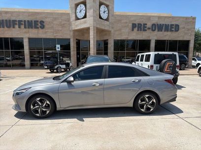 Used 2023 Hyundai Elantra SEL w/ Convenience Package