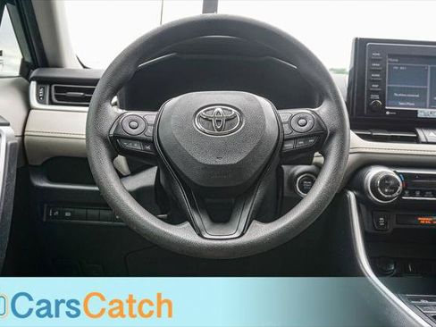 Used 2020 Toyota RAV4 XLE w/ Convenience Package FWD image 20