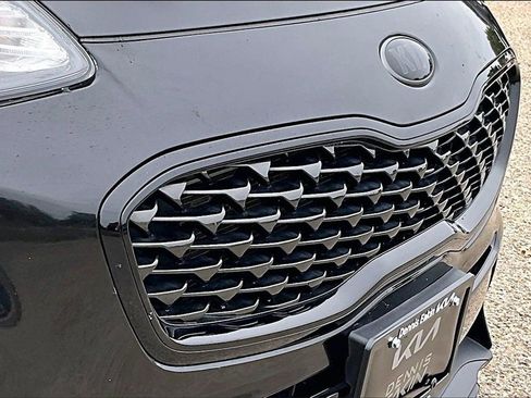 Certified 2022 Kia Sportage Nightfall Edition image 30