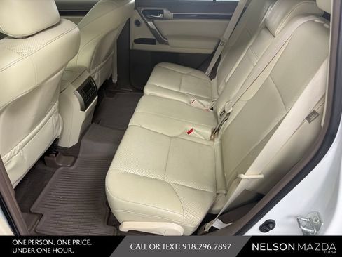 Used 2018 Lexus GX 460 Luxury w/ Preferred Accessory Package AWD/4WD image 36