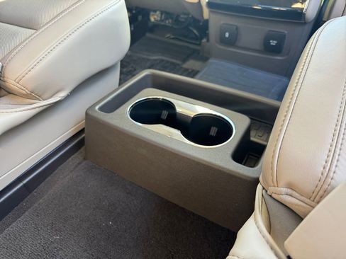 Used 2022 Lincoln Aviator Reserve image 22