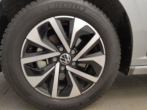 Used 2025 Volkswagen Jetta S FWD image 31