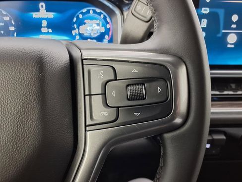 Used 2024 Chevrolet Silverado 3500 LT w/ Z71 Off-Road Package image 9