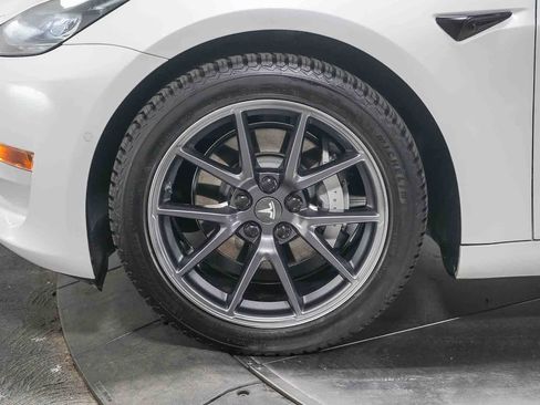 Used 2021 Tesla Model 3 Long Range image 9