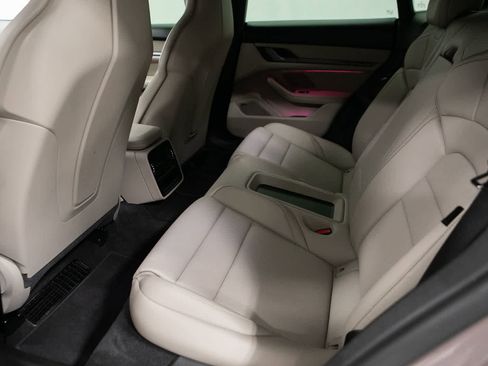 Used 2025 Porsche Taycan 4S image 35