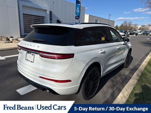 Used 2025 Lincoln Corsair Reserve w/ Equipment Group 202A image 6
