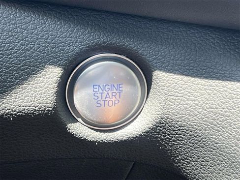 Used 2022 Hyundai Santa Fe SEL w/ Cargo Package image 26