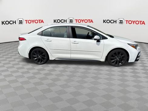 Certified 2023 Toyota Corolla SE FWD image 9