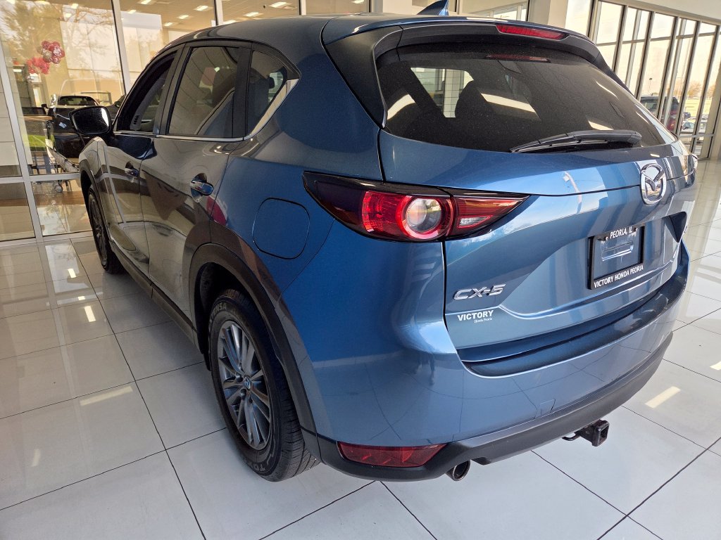 Used 2017 MAZDA CX-5 Touring w/ Preferred Equipment Package FWD image 8
