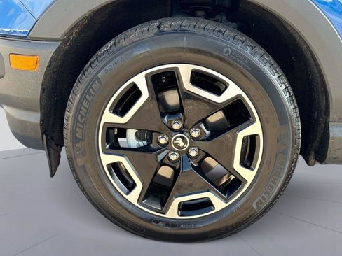 Used 2023 Ford Bronco Sport Outer Banks image 10