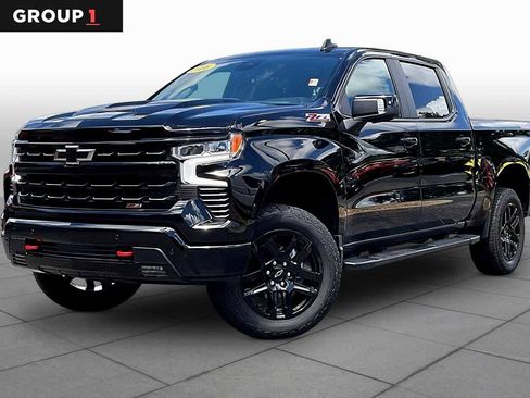 Used 2026 Chevrolet Silverado 1500 LT Trail Boss w/ LT Trail Boss Premium Package AWD/4WD image 1