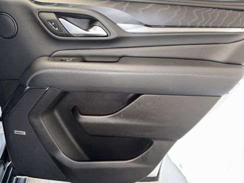 Used 2024 GMC Yukon Denali image 35