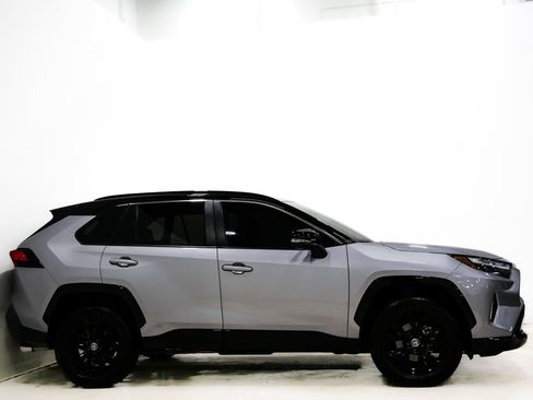 Used 2023 Toyota RAV4 XSE image 5