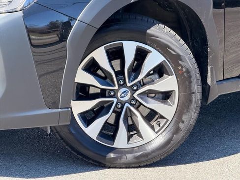 Certified 2025 Subaru Outback Touring XT image 32