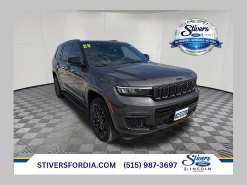 Used 2023 Jeep Grand Cherokee L Summit w/ Advanced Protech Group IV AWD/4WD image 1