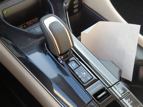 New 2026 Toyota Crown Limited image 31