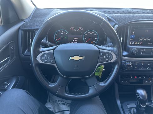 Used 2022 Chevrolet Colorado Z71 image 13
