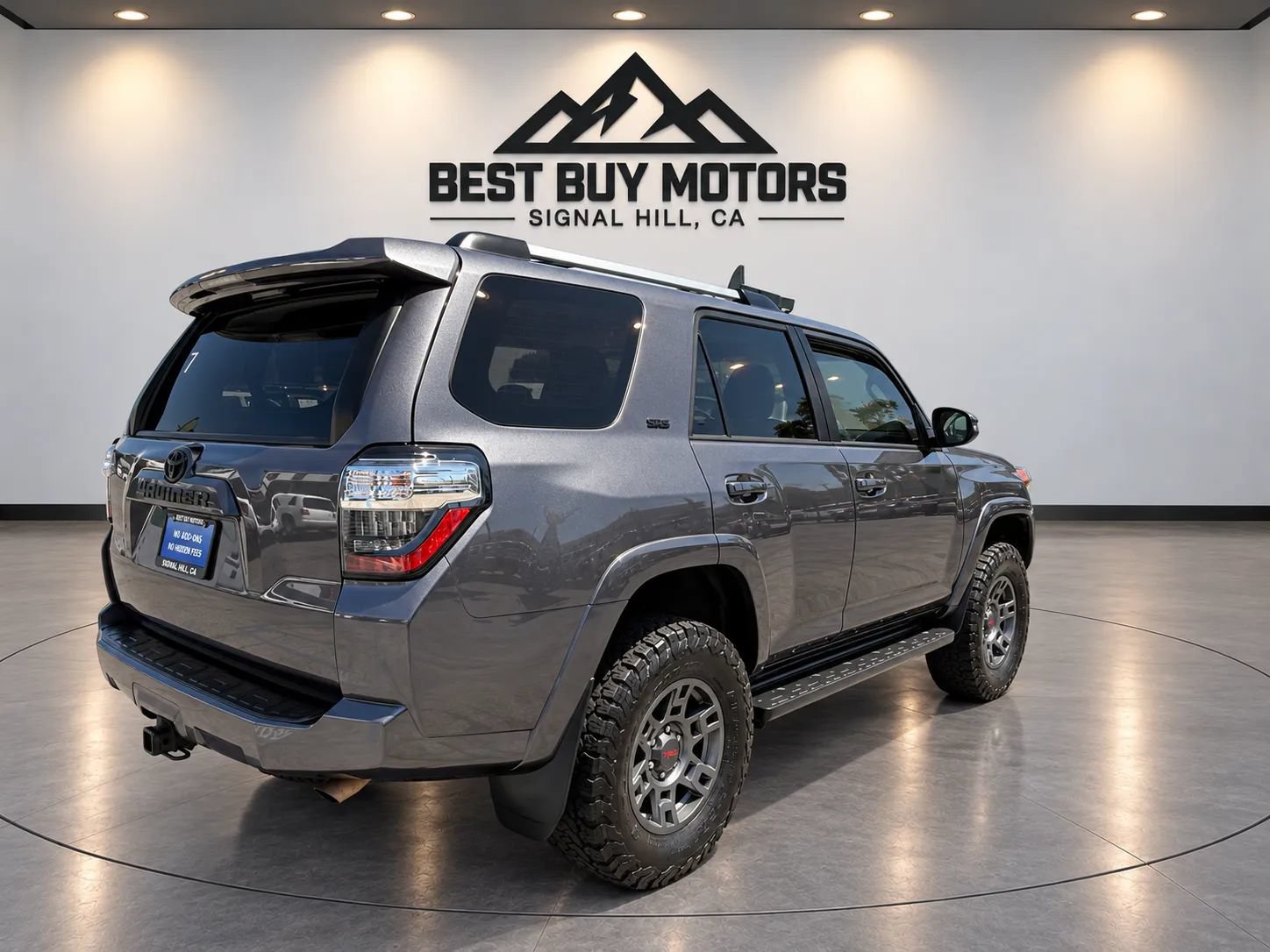 Used 2020 Toyota 4Runner SR5 Premium w/ Moonroof Package AWD/4WD image 8