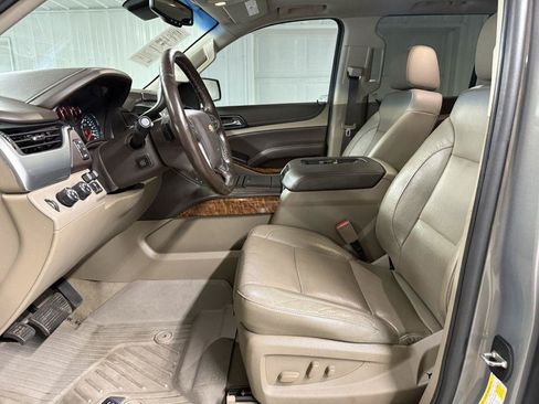 Used 2019 Chevrolet Tahoe Premier w/ Max Trailering Package AWD/4WD image 14