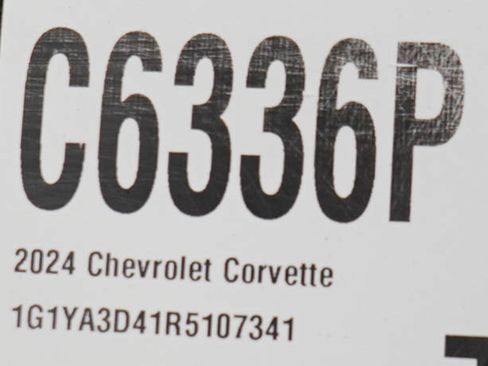 Used 2024 Chevrolet Corvette Stingray Convertible w/ 1LT RWD image 28