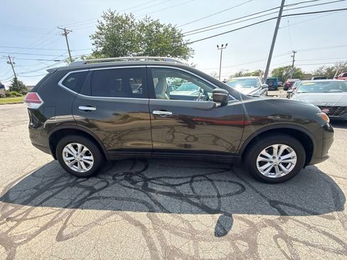 Used 2014 Nissan Rogue SV AWD/4WD image 4