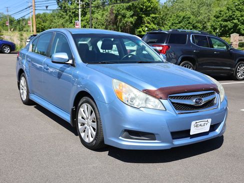 Used 2010 Subaru Legacy 2.5i Limited AWD/4WD image 1