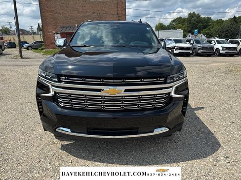 Used 2024 Chevrolet Tahoe Premier AWD/4WD image 8