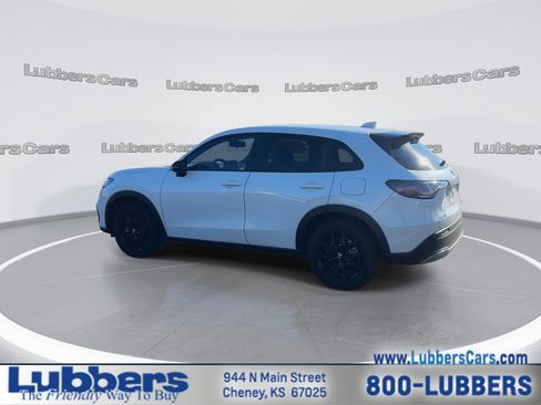 Used 2023 Honda HR-V Sport image 6