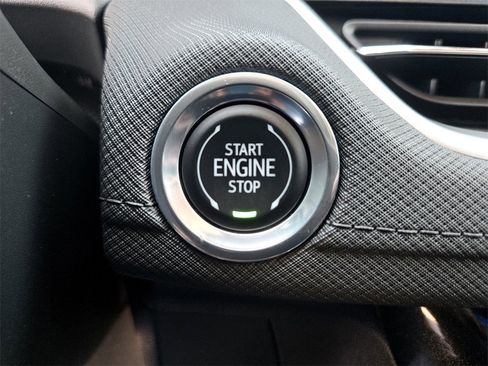 Used 2024 Chevrolet TrailBlazer LT w/ Convenience Package image 23