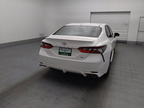 Used 2023 Toyota Camry SE FWD image 7
