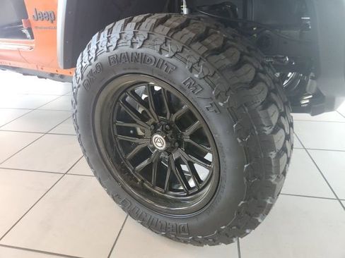 New 2025 Jeep Wrangler Sport S image 73