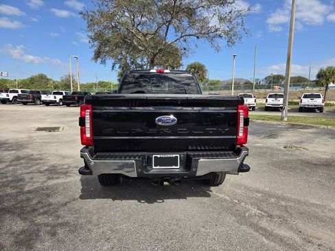 Used 2024 Ford F250 Lariat image 6