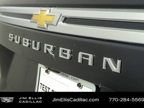 Used 2023 Chevrolet Suburban High Country w/ Premium Package 2 image 40