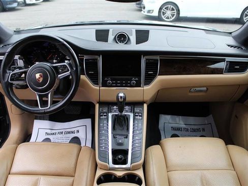 Used 2017 Porsche Macan GTS image 16