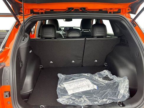 New 2026 Jeep Compass Latitude AWD/4WD image 11