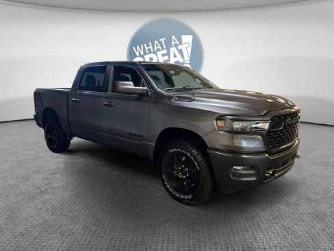Used 2025 RAM 1500 Warlock AWD/4WD image 1