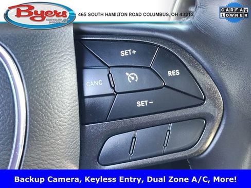 Used 2023 Dodge Challenger SXT image 18