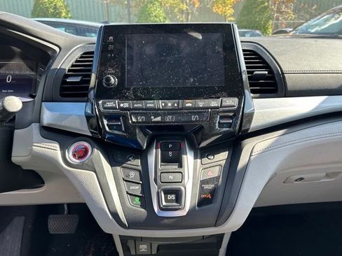 Used 2020 Honda Odyssey EX image 10
