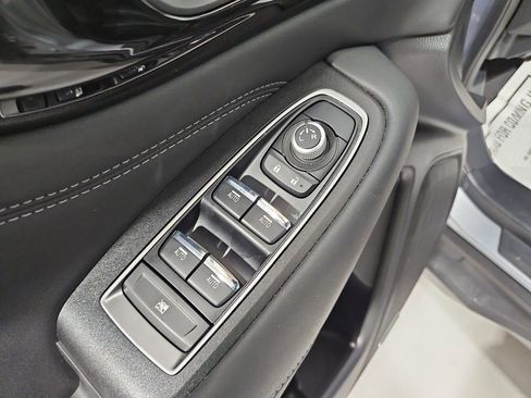 Certified 2025 Subaru Outback Limited image 13