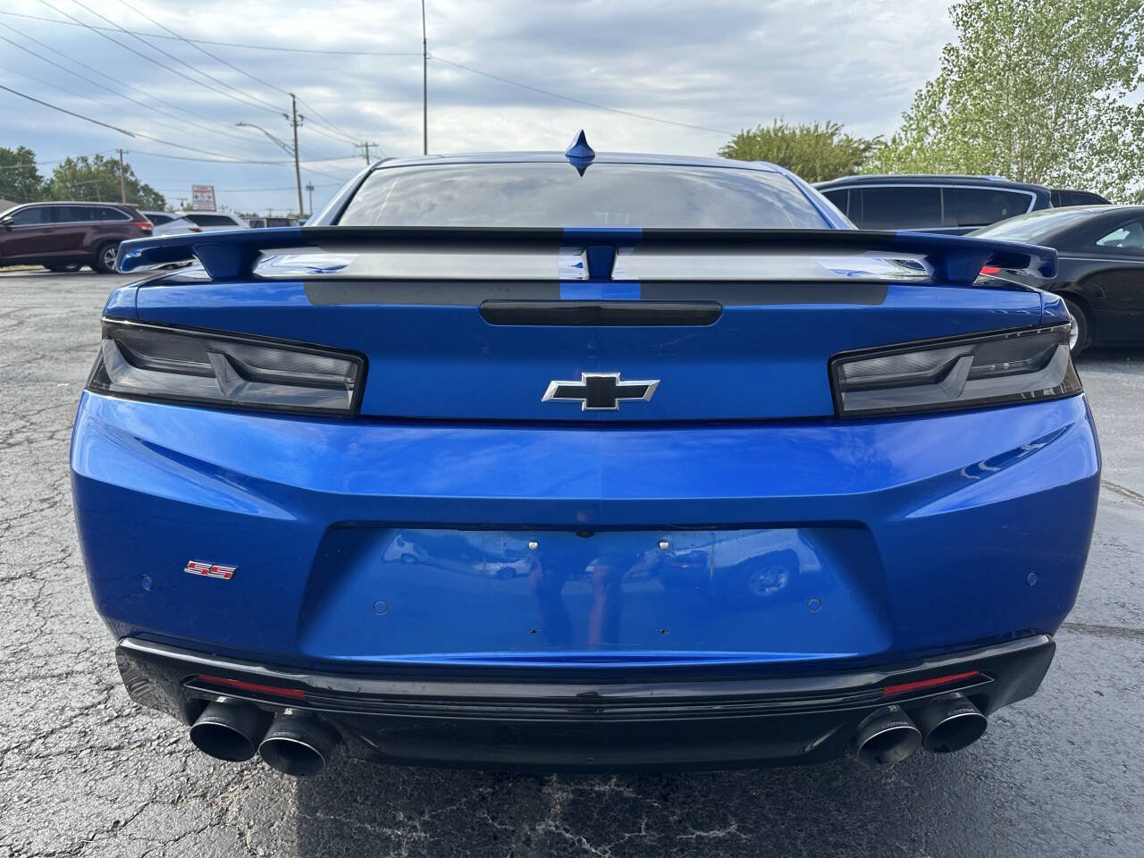 Used 2017 Chevrolet Camaro SS RWD image 8