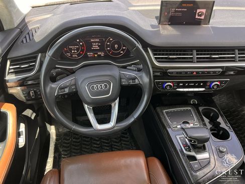 Used 2019 Audi Q7 3.0T Prestige AWD/4WD image 10