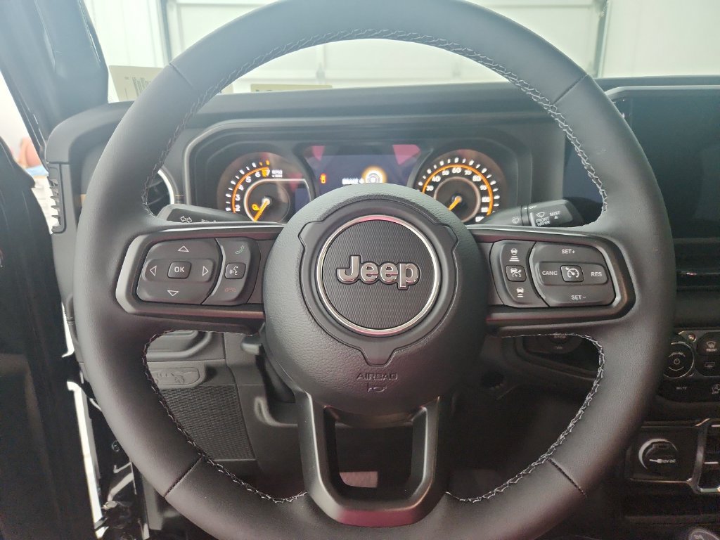 New 2026 Jeep Gladiator Sport AWD/4WD image 22