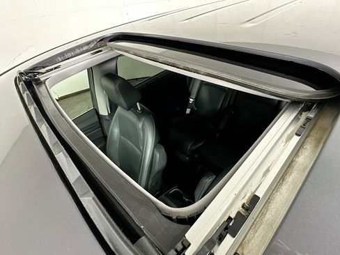 Used 2023 Honda Odyssey EX-L image 19
