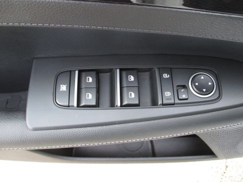 Used 2024 Kia Forte GT-Line w/ GT-Line Premium Package image 11