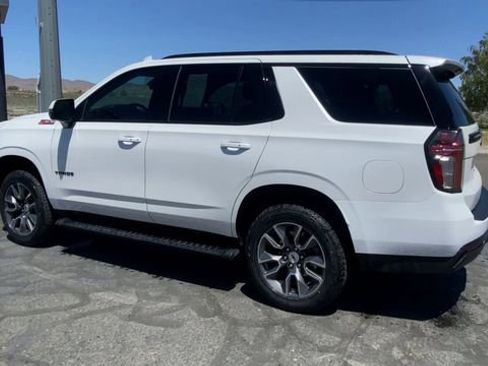 Used 2023 Chevrolet Tahoe Z71 w/ Z71 Off-Road Package AWD/4WD image 6