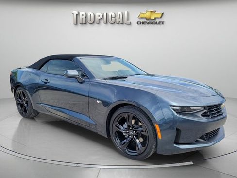 Used 2023 Chevrolet Camaro LT RWD image 7