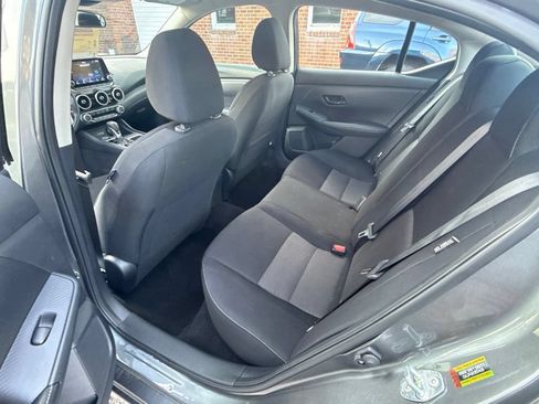 Used 2025 Nissan Sentra SV FWD image 14