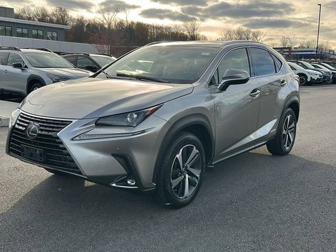 Used 2019 Lexus NX 300h AWD image 4