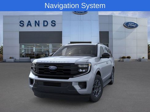 New 2026 Ford Expedition Active AWD/4WD image 2