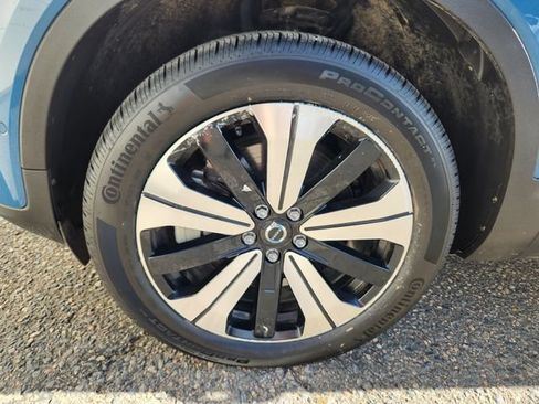 Certified 2023 Volvo XC40 Recharge Plus w/ Protection Package Premier AWD/4WD image 20